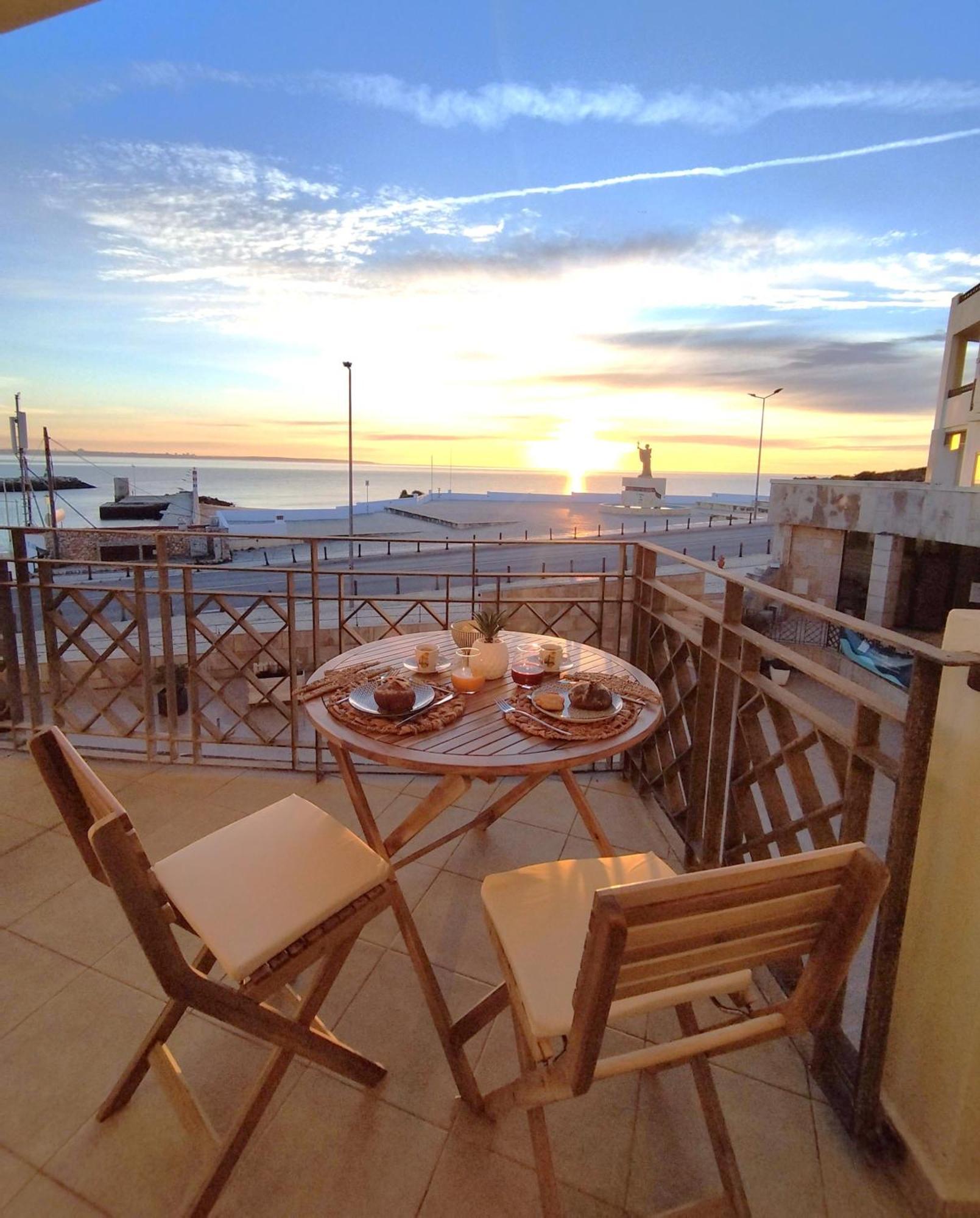 Potato Beach Apartment At Beach Front & Sea View Lagos Eksteriør bilde