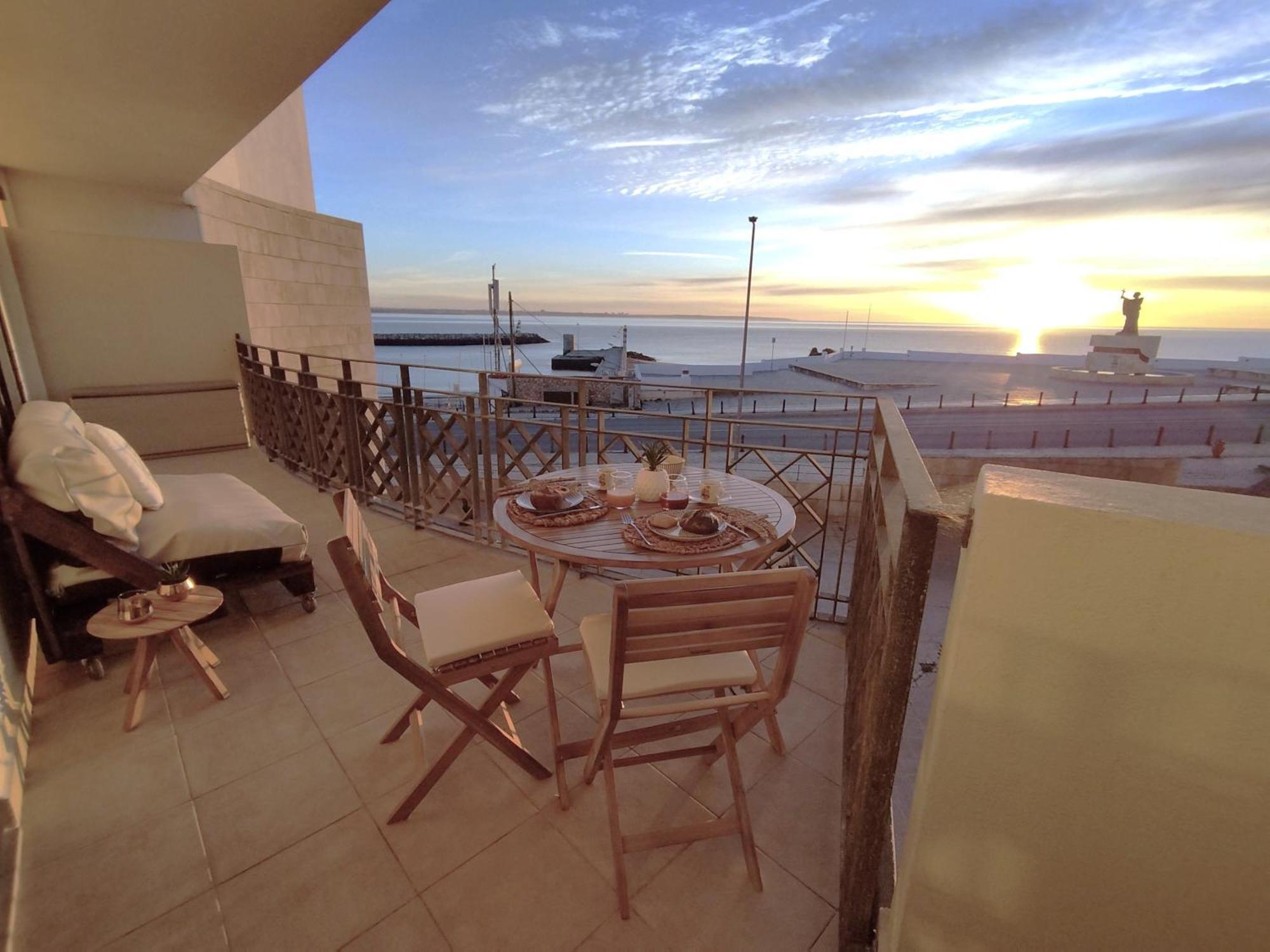 Potato Beach Apartment At Beach Front & Sea View Lagos Eksteriør bilde